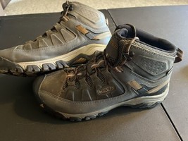 used KEEN Targhee III Mid Waterproof Hiking Boots for Men 11 Men - £67.26 GBP