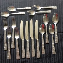 TOWLE stainless steel flatware set - 16 pieces modernist circles geometr... - £31.90 GBP
