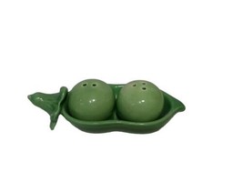 Two Peas in A Pod Miniature Ceramic Salt &amp; Pepper Shakers Green by Kate Aspen - £5.39 GBP