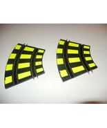 ARTIN 1/43RD SLOT CAR ACCESSORY-- 2 CURVE TRACK SECTIONS W/YELLOW LINES ... - £3.54 GBP