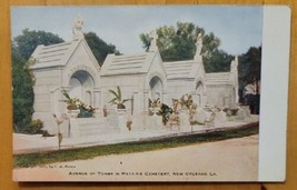 AVENUE OF TOMBS IN METAIRIE CEMETERY, NEW ORLEANS, LA. - 1907-1915 POSTCARD - £3.40 GBP