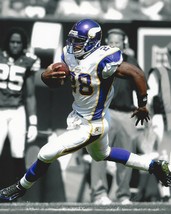 ADRIAN PETERSON 8X10 PHOTO MINNESOTA VIKINGS PICTURE GAME ACTION - $4.94
