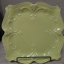 Fancy Scroll Collection Sweet Olive Designs 10&quot; Dinner Plate Green NEVER... - $9.75