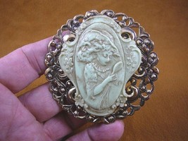 (CL26-26) WOMAN looking MIRROR blue gray CAMEO brass Pin Pendant Jewelry brooch - £29.06 GBP
