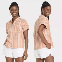 Universal Thread NWT Women&#39;s XL Coral Plaid Short Sleeve Button Down Shirt - £9.04 GBP