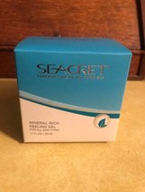 Seacrets Mineral Rich Peeling Gel 1.7oz NIP Dead Sea Salt Secret Beauty Make Up - £62.86 GBP