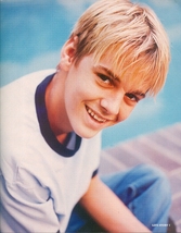 Aaron Carter - Singer - 11" x 8" Teen Magazine Pinup Mini-Poster Clippin... - $6.94