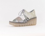 Fly London Women&#39;s Crossover Sandal Silver/off White - $2,430.22 MXN