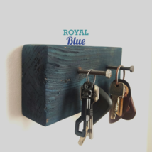 Rustic Wall Key Rack – Handcrafted Wood &amp; Metal Shelf for Entryway - $1,364.44 MXN