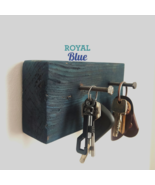 Rustic Wall Key Rack – Handcrafted Wood &amp; Metal Shelf for Entryway - $1,364.44 MXN