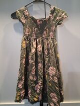 Carters girls dress size 6 - $5.94