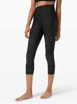 Lululemon Women 2 Black Gray Abstract Print Mapped Out High Rise Cropped... - £25.61 GBP
