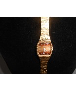 Vintage Working Lamarque 17 Jewel Woman&#39;s Wind Up Watch Gold Tone - £14.19 GBP