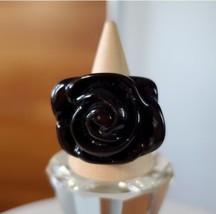 Rose Size 7.5 Ring Lucite Acrylic Black Carved Glossy Vintage Goth Floral Solid - £21.93 GBP