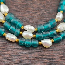 Vintage African Blue glass and fresh water Perals Necklace &amp; Bracelet Set - $874.31 MXN