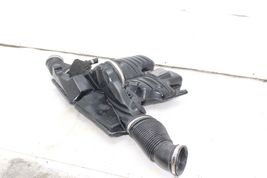 10-13 RANGE ROVER Engine Air Intake Duct F2499 image 3