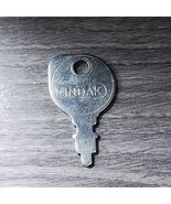 Vintage Indak Key 1 3/8&quot; - €5,98 EUR