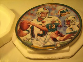 8" Porcelain Collector Plate DAN MARINO NFL All Time Passing Leader [Z19] - £13.38 GBP