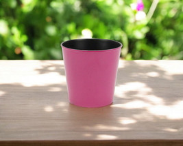 5&quot; Hot Pink Recycled Plastic Indoor Outdoor Round Pot Planter - $82.30 CAD