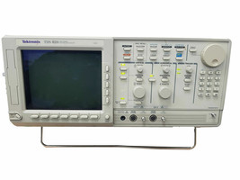 Tektronix TDS820 Digital Oscilloscope, 6GHz, 2 Channel - $475.20