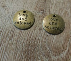 2 Word Charms Quote Pendants Inspirational Findings Be Loved Antique Bronze - £1.57 GBP