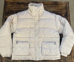 Forever 21 Women’s Quilted Puffer Jacket Size M Cream Color - $19.75