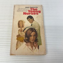 The Young Nurses Medical Romance Paperback Book Jane Converse from Signet 1969 - £14.61 GBP