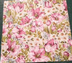 Fabric Hoffman 9-1/2&quot; Square 2-Tone Pink Tulips &amp; White Daisies on Ivory... - $2.25