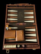 Vintage Backgammon Game Set with Bakelite Dice 1970s Briefcase Cups &amp; Chips 70s - £41.63 GBP