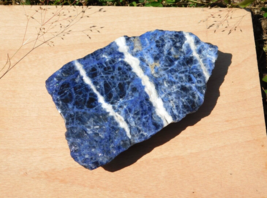 Sodalite Natural Rough Stone 330g Energy Healing Throat Chakra Calm Vibr... - £20.11 GBP