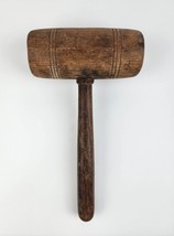 Vintage Medium Size wooden mallet hammer 6&quot; Head 2.5&quot; surface unbranded - £11.86 GBP