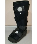 MaxTrax DJO LLC Ankle Brace/High Walking Boot/Inflatable Support Size Me... - $18.99