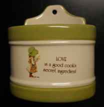 Holly Hobbie Kitchen Container 1981 Love Is A Good Cook&#39;s Secret Ingredient - $12.99
