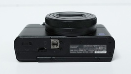 Sony Cyber-shot DSC-RX100M7 Compact Digital Camera  image 7
