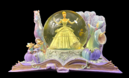 Disneys Cinderella Water Glitter Globe Fairy Godmother Rescue Hallmark 2012 - £54.66 GBP