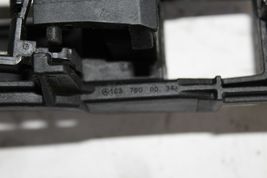 2002-2005 MERCEDES BENZ ML350 LEFT FRONT DOOR HANDLE EXTERIOR K7491 image 5