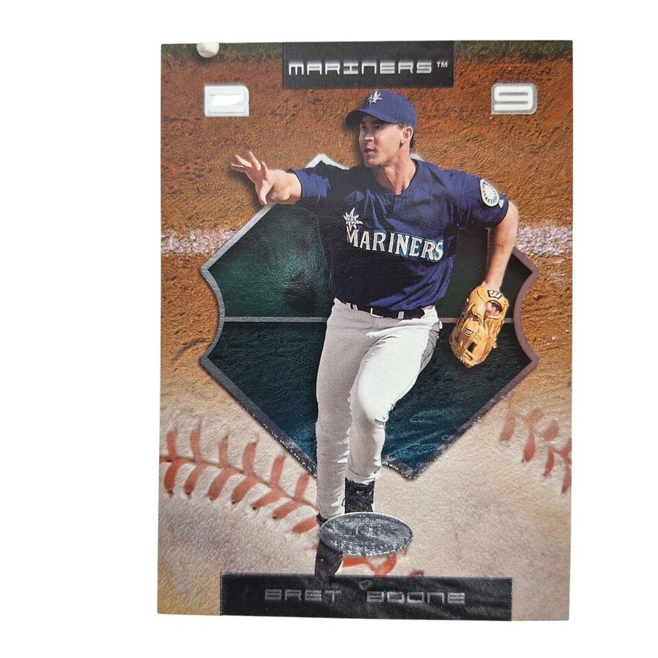 2002 Fleer Hot Prospects Bret Boone #4 Seattle Mariners MLB Baseball Card - $2.22