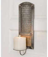 Washboard wall Sconce in distressed metal - $913.89 MXN
