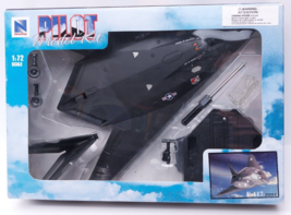 New Ray - 1:72 Scale Pilot Model Kit F-117 21315 E - £11.59 GBP