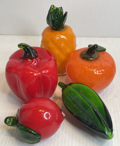 Murano-Style Art Glass Fruits And Vegetables 5 Piece Set Paperweight - $28.66