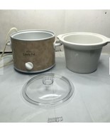 Crock Pot 2 Qt Slow Cooker Round White Removable Stoneware SCR200-W - £24.64 GBP