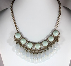 Green and White Goldtone Layered Elegant Necklace - £10.75 GBP