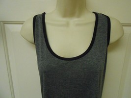 Women&#39;s Old Navy size XL Semi-fitted Activewear Top Gray Black trim Sports Tank - £5.57 GBP