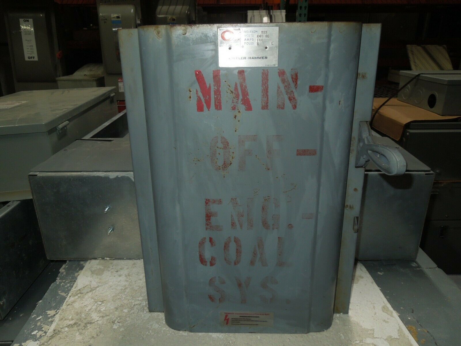 Cutler-Hammer 4162H323 100A 240VAC Double Throw Non-Fused Manual Transfe... - $500.00