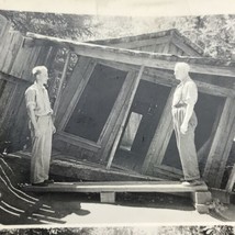 Visual Change Height House Of Mystery Oregon Vortex Gold Hill Photograph Vintage - £10.16 GBP