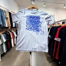 Adidas Boys Graphic Tee Size Medium Gray Blue Logo Shirt Cotton Blend EUC - $17.82
