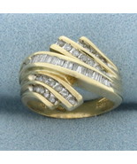 Baguette Diamond Right Hand Ring in 10k Yellow Gold - $10,528.48 MXN