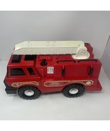 Tonka NO. 5 fire truck With Ladder On Side Of Truck FIRE TRUCK METAL &amp; P... - $40.52