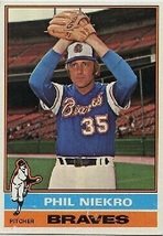 1976 Topps Phil Niekro, Atlanta Braves, Baseball Card #435, Collect or Christmas - £3.88 GBP