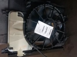 Radiator Fan Motor Fan Assembly Fits 12-13 SOUL 103621398 - €156,22 EUR